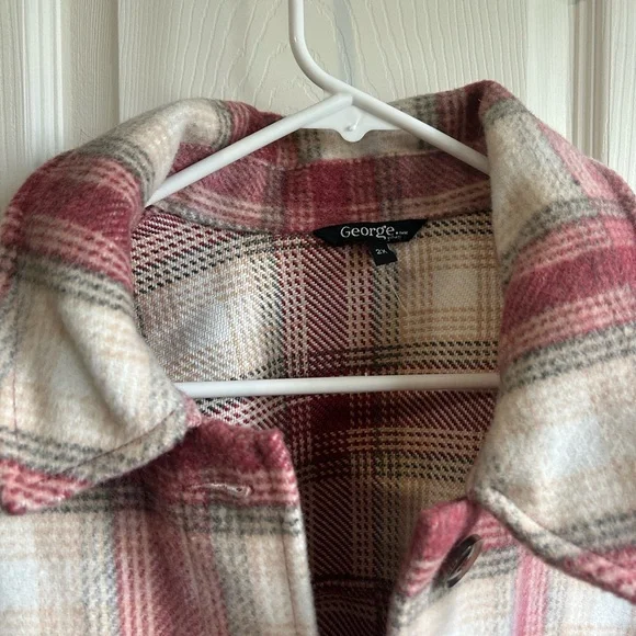 Plaid Button-Up Jacket - Picture 2 of 2